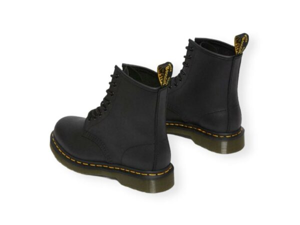 drmartens 1460 black stivali stringati in pelle greasy 11822003