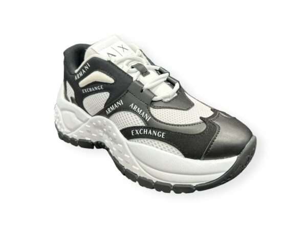 armani exchange sneakers donna nero e bianco con suola alta e leggera xdx120xv708k488
