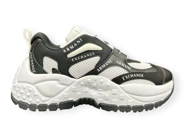 armani exchange sneakers donna nero e bianco con suola alta e leggera xdx120xv708k488