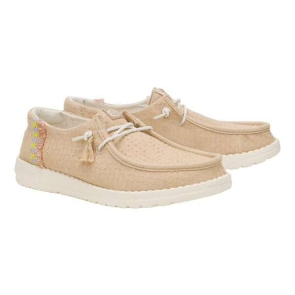 hey dude donna wendy perf canvas irish cream 43111-0ng