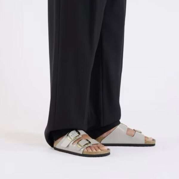 birkenstock sandalo donna arizona big buckle pelle naturale vernice high shine stone coin 1029391