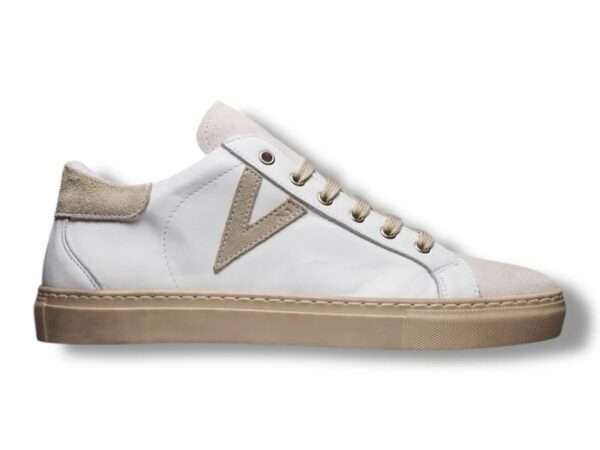 v2 brand sneaker uomo olympic pelle bianco con inserto scamosciato sabbia