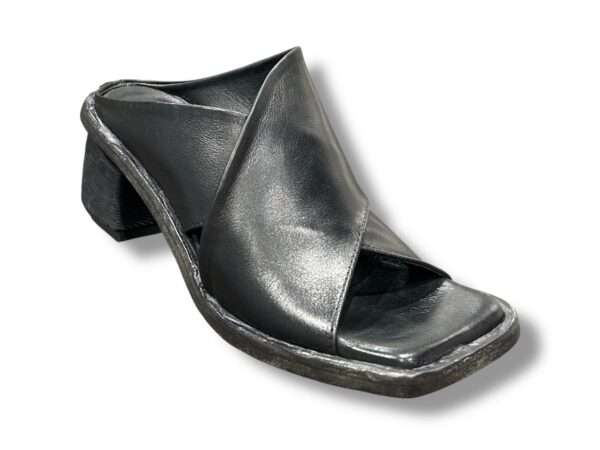 history ciabatta incrocio con tacco in suave nero noa 13
