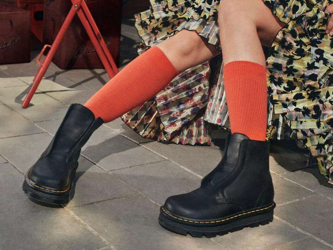 drmartens anfibio boots donna zebzag senza lacci in pelle nero 42653001 0 drmartens anfibio boots zebzag senza lacci in pelle nero 42653001