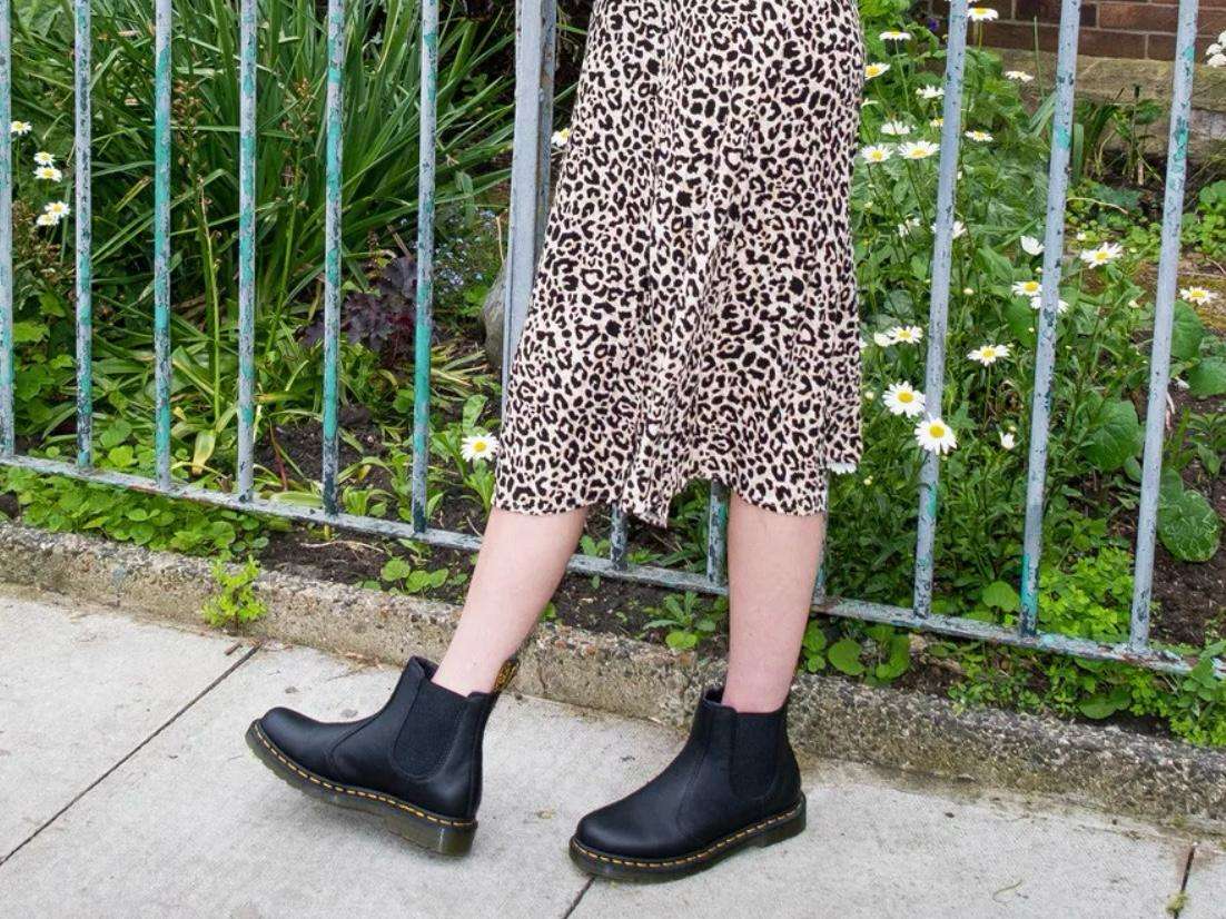 drmartens stivaletti chelsea donna 2976 in pelle virginia nero 30698001 2 drmartens stivaletti chelsea 2976 in pelle virginia nero 30698001