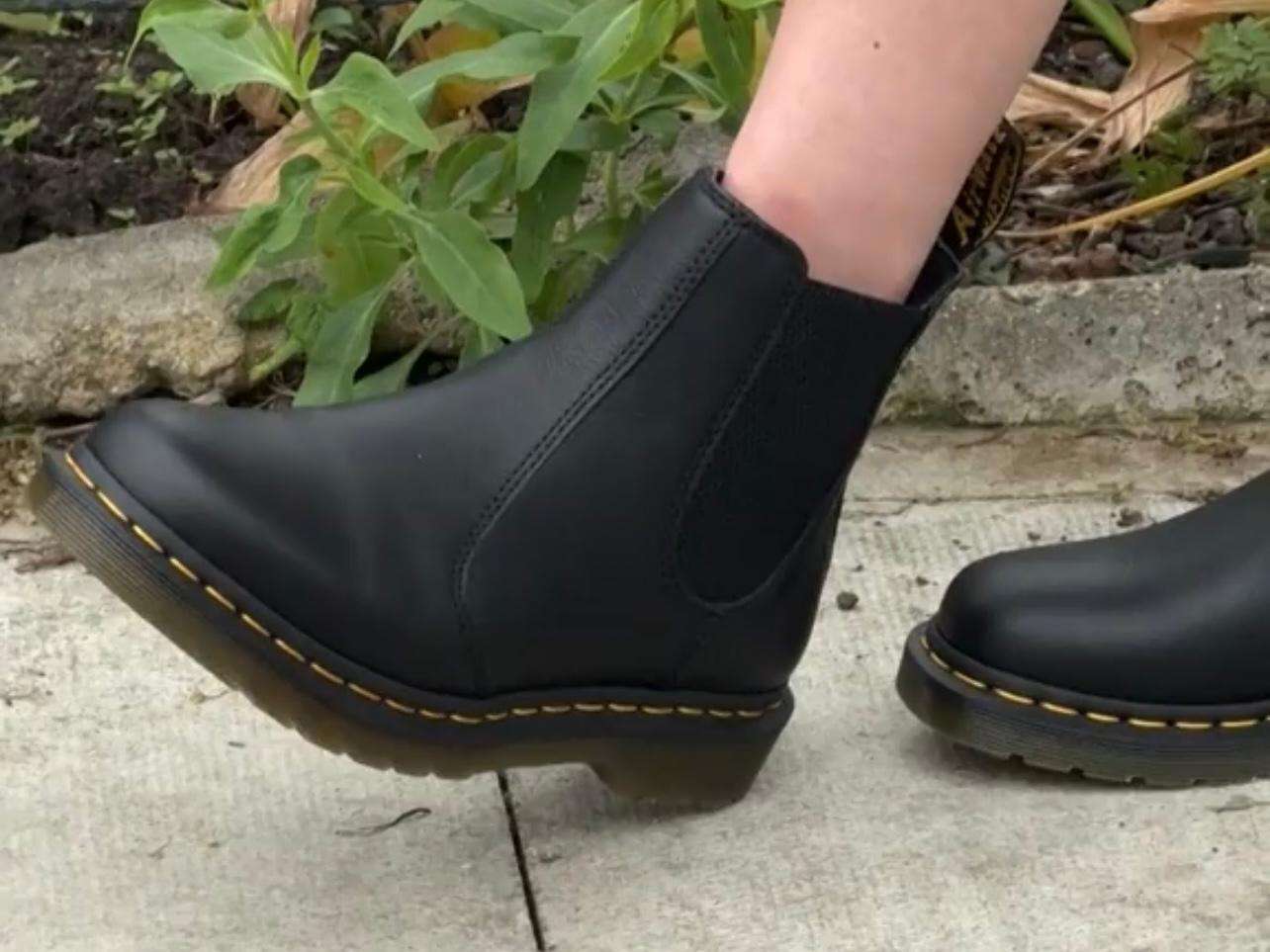 drmartens stivaletti chelsea donna 2976 in pelle virginia nero 30698001 5 drmartens stivaletti chelsea 2976 in pelle virginia nero 30698001