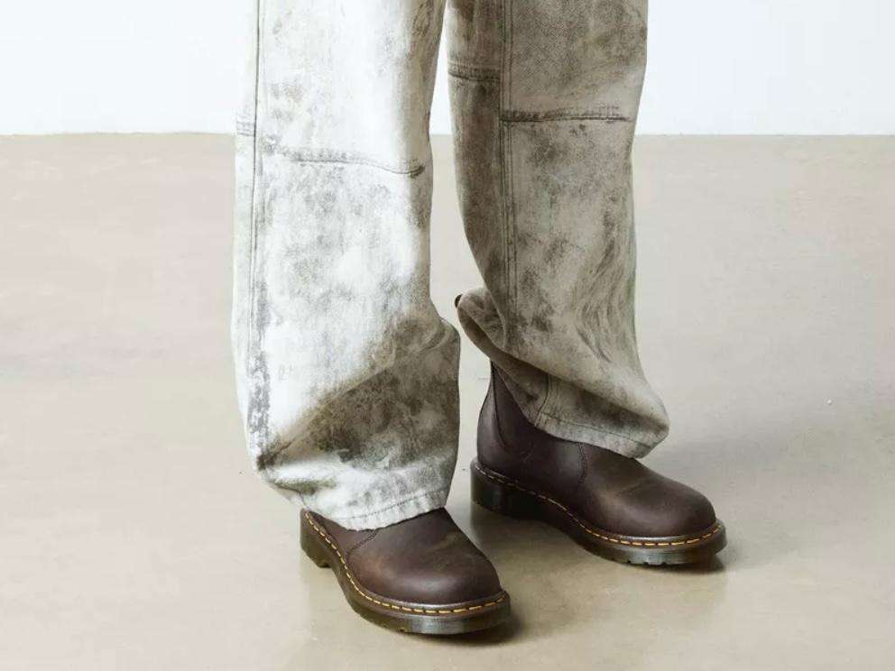 drmartens stivaletti chelsea uomo 2976 in pelle crazy horse dark brown 27486201 3 drmartens stivaletti chelsea 2976 in pelle crazy horse dark brown 27486201