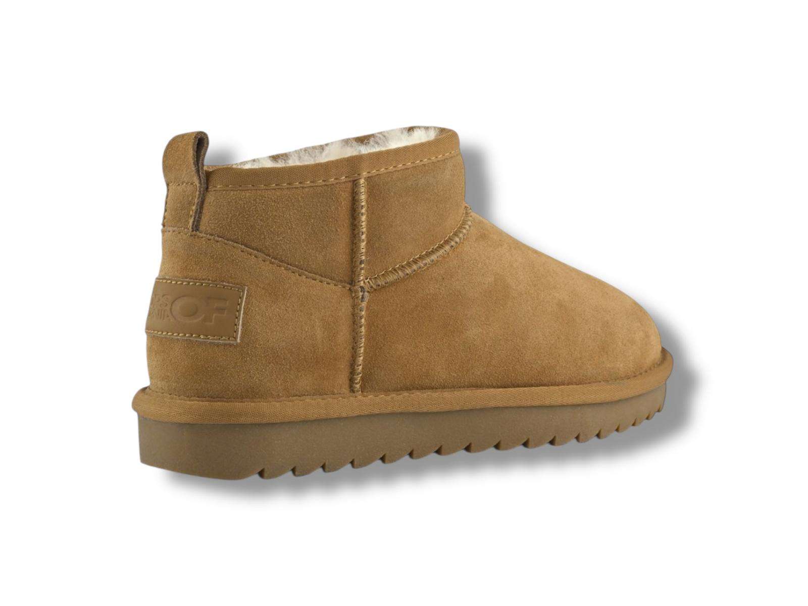 colors of california stivaletto donna con fodera montone shear02 short sheepskin boot in suede tan 2 colors of california stivaletto donna con fodera montone shear02 short sheepskin boot in suede tan