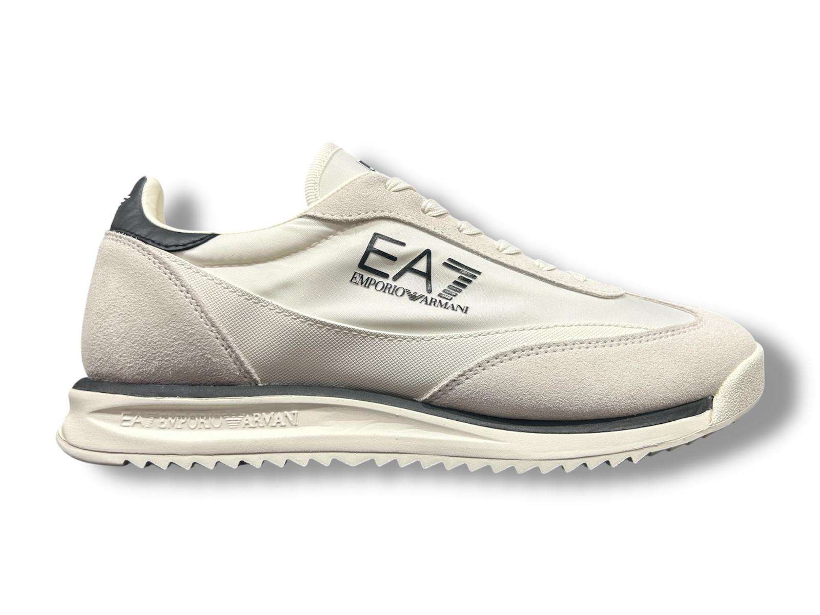 ea7 emporio armani sneakers uomo eclipse in pelle scamosciata e inserti in tessuto tecnico 7x000655af23106m0240 off white black ea7 emporio armani sneakers uomo eclipse in pelle scamosciata e inserti in tessuto tecnico 7x000655af23106m0240 off white black