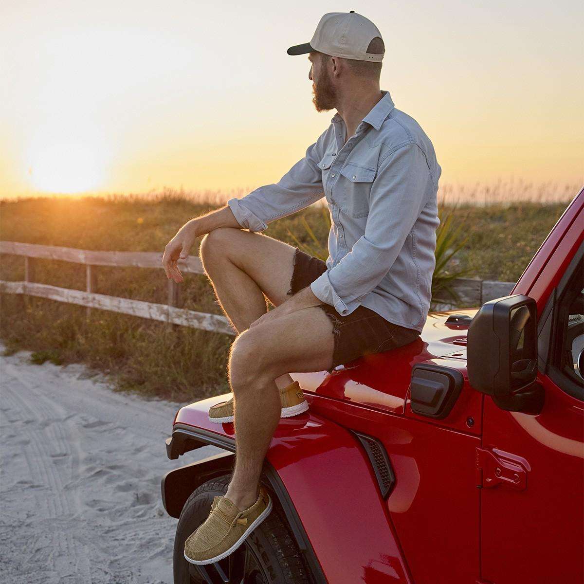 hey dude uomo wally stretch sox bone brown multi 41898-2li 6 hey dude uomo wally stretch sox bone brown multi 41898-2li